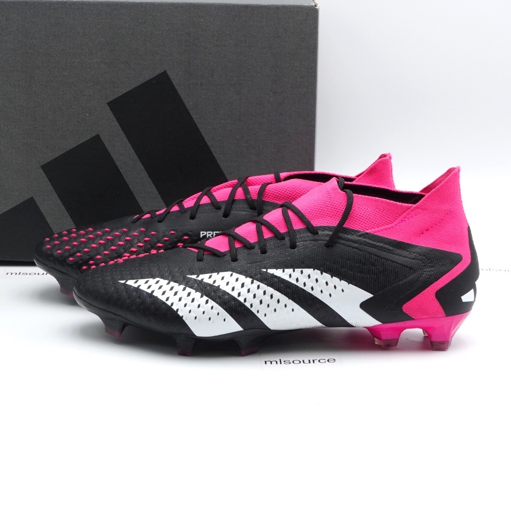 NEW Size 11 Men's adidas Predator Accuracy.1 FG Soccer Cleats GW4569 Core Black